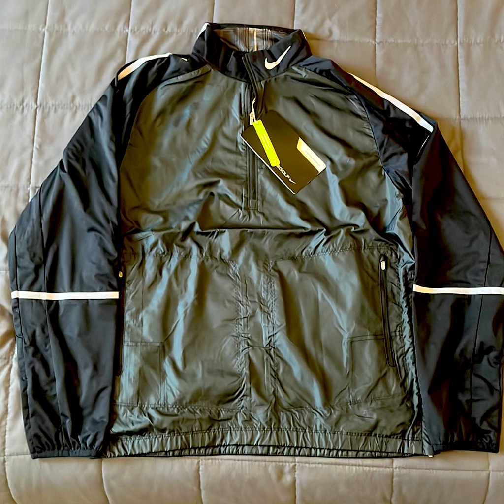 Nike Golf Windproof Pull-Over